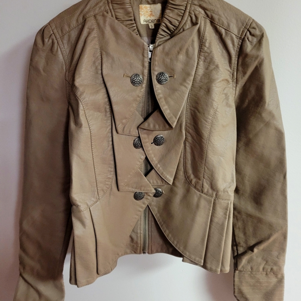 Arden B jacket